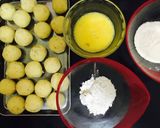 Foto langkah ke 2 dari resep Potato Balls / Bola Kentang.