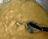 A picture of step 2 of Mango halwa.