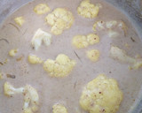 Foto del paso 7 de la receta: Gobi curry (curry de coliflor)