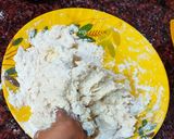 বাটার গার্লিক নান(butter garlic naan recipe in Bengali) রেসিপির ধাপ 3 ছবি