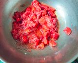 A picture of step 2 of Strawberry Chutney.