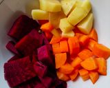 Foto langkah ke 1 dari resep Beetroot Soup.