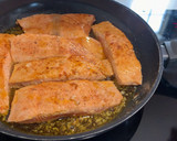 Foto del paso 7 de la receta: Salmón con soja, miel y limón