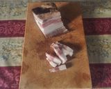 Foto del passaggio 3 della ricetta Fichi viola del Metapontino con stracciatella guanciale e miele di castagno