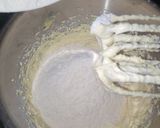 A picture of step 4 of Butter flower cookies.