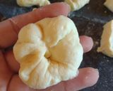 Foto del paso 3 de la receta: Pancitos saborizados de cebolla con queso y de morrón