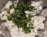 Une image de l'étape 5 de Tarte Fine Courgette, Chèvre et Basilic.