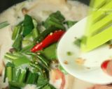 รูปขั้นตอนการทำที่ 11 ของ ต้มข่าไก่ใส่เห็ดออรินจิ