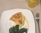Foto del paso 5 de la receta: Quiche de coliflor, espinacas salteadas y agua de piña