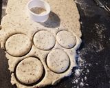 Foto del paso 3 de la receta: Galletitas saladas con harina de arroz
