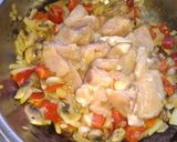 Foto del paso 3 de la receta: Filete de pollo a la crema acompaño de arroz