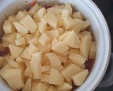 Kolbászos szalonnás paprikás krumpli /csípősen/ recept fázis 3 fotója