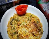 A picture of step 5 of Noodles Omelette.