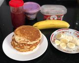 Foto del paso 4 de la receta: Elmo el pancake feliz