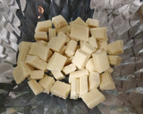 Foto del paso 1 de la receta: Bizcocho choco blanco dos ✌️