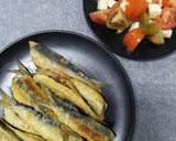 Foto del paso 4 de la receta: Parrochas fritas con ensalada de tomate y queso mozzarella
