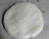 Foto langkah ke 7 dari resep Curry Puff / Karipap Pusing.
