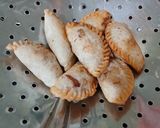 Foto langkah ke 5 dari resep Cireng Isi Ayam Kuah Keju.