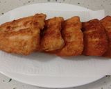 Foto del paso 9 de la receta Salmón frito y brócolis salteados con ajos y pimentón