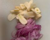 Foto langkah ke 1 dari resep Tumis sayur labu jagung.