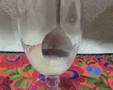 A picture of step 4 of Strawberry infused lemonade.