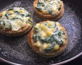 A picture of step 6 of Spinach corn toast.