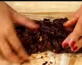 A picture of step 2 of Chocolate salami.
