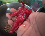 செட்டிநாடு நாட்டுக்கோழிக் குழம்பு(Naattukozhi kulambu recipe in tamil) ரெசிபி ஸ்டேப் 2 புகைப்படம்