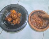 Foto langkah ke 3 dari resep 1. Ayam Goreng Rempah dan Sambal cobek.