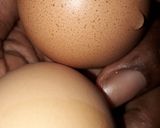 A picture of step 4 of Palm oil egg stew.