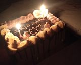 صورة لخطوة 9 من وصفة كعكة لعيد ميلاد سهلة