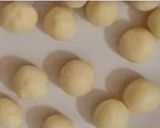 ગુલાબ જાંબુ (Gulab Jamun Recipe In Gujarati) રેસીપી સ્ટેપ3ફોટો