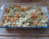 Foto del paso 3 de la receta: 43. Ensalada de lacitos con salmón ahumado