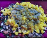 Foto del passaggio 6 della ricetta Insalata di Riso Venere Golosa con Pesce e Mango