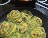 हल्दी बथुआ पराठा (Haldi bathua paratha recipe in Hindi) रेसिपी चरण 7 फोटो