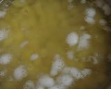 Foto del paso 4 de la receta: "esto que es?" Con papas con crema de queso..