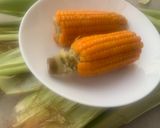 A picture of step 3 of Sweet buttered corn on the cob.