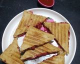 A picture of step 7 of Cheesy Beetroot Sandwich.