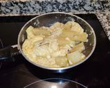 Foto del paso 4 de la receta Tortilla con patatas del guiso