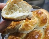 Foto del paso 14 de la receta: Pan trenzado sencillo con crema de leche