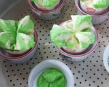 Foto langkah ke 8 dari resep Bolu Kukus Mekar.
