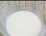 A picture of step 1 of Valentine special cake.