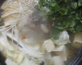 Hình bước làm 4 của món Lẩu gà thuốc bắc