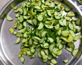 A picture of step 1 of Parval Potato Sabzi.