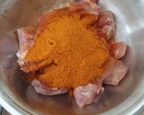 A picture of step 1 of Chicken Tikka botian.