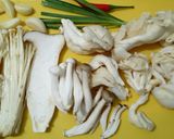Hình bước làm 1 của món Nấm Nướng Miso (Món Chay)