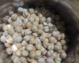 A picture of step 1 of Roasted Chickpea Coconut Chutney.