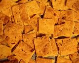 A picture of step 8 of Pesto Parmesan Crackers.