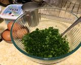 Sajtos, spenótos puha “kenyer” recept fázis 1 fotója