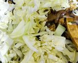 Foto langkah ke 7 dari resep Nasi goreng ayam.